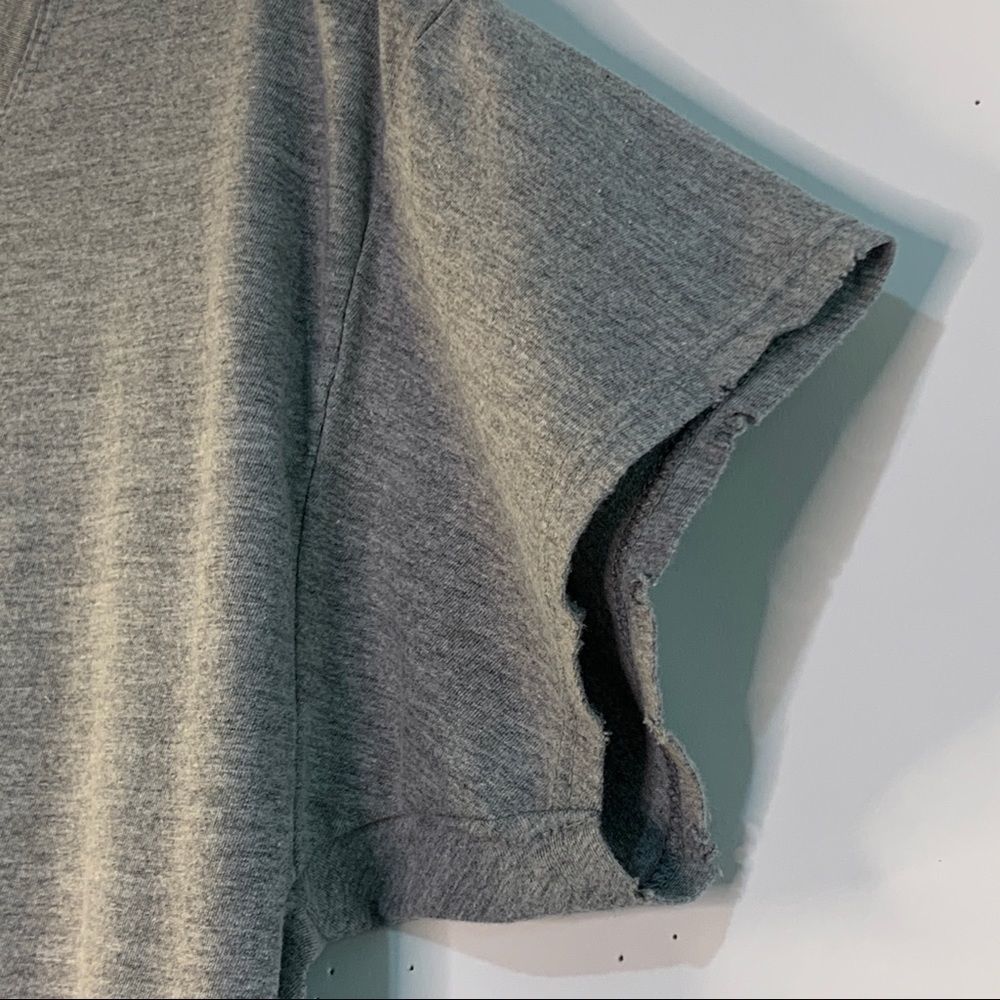Topshop gray distress T-shirt women’s 8276 - Picture 4 of 9